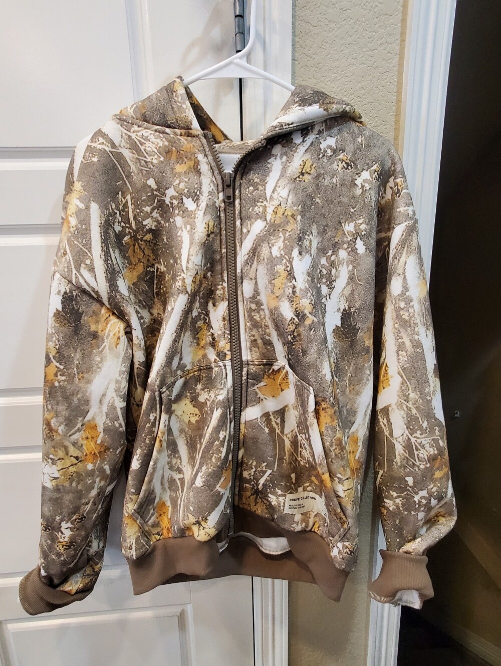 Comfrt Camo Hooded Jacket